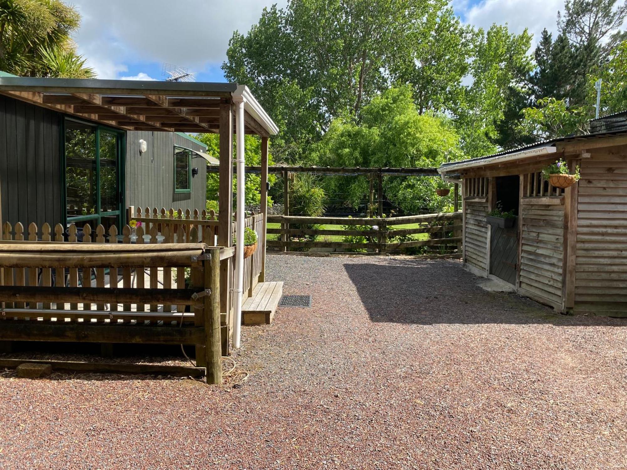 Willows Reach Lodge Kumeu Exterior foto